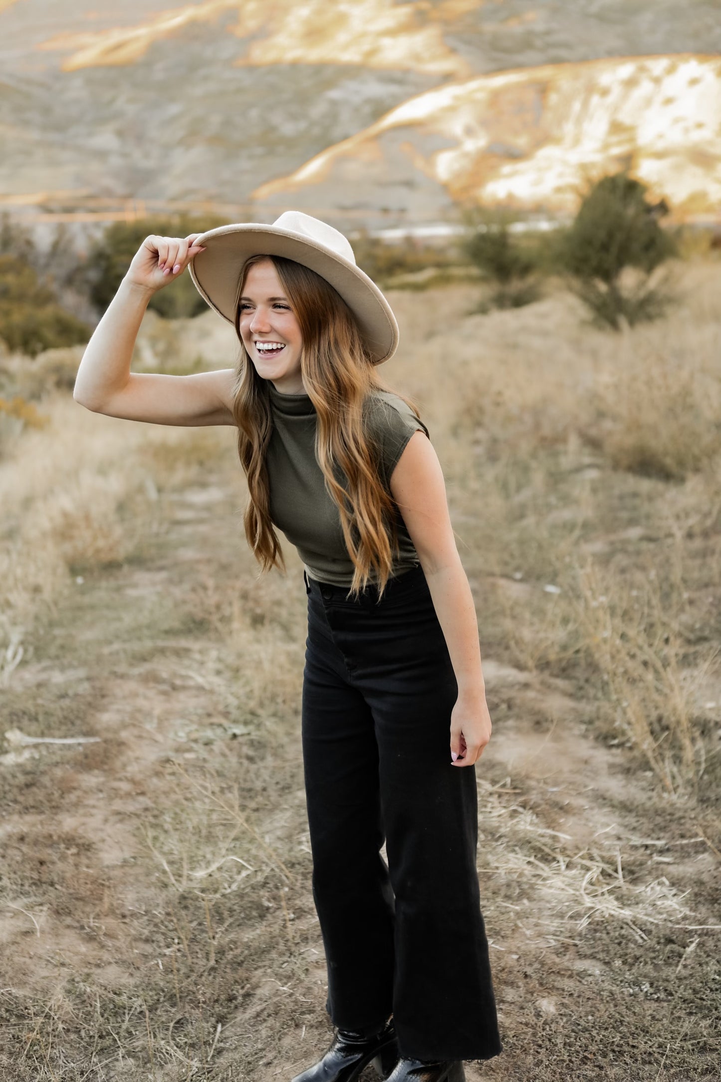 Olivia Top - Olive