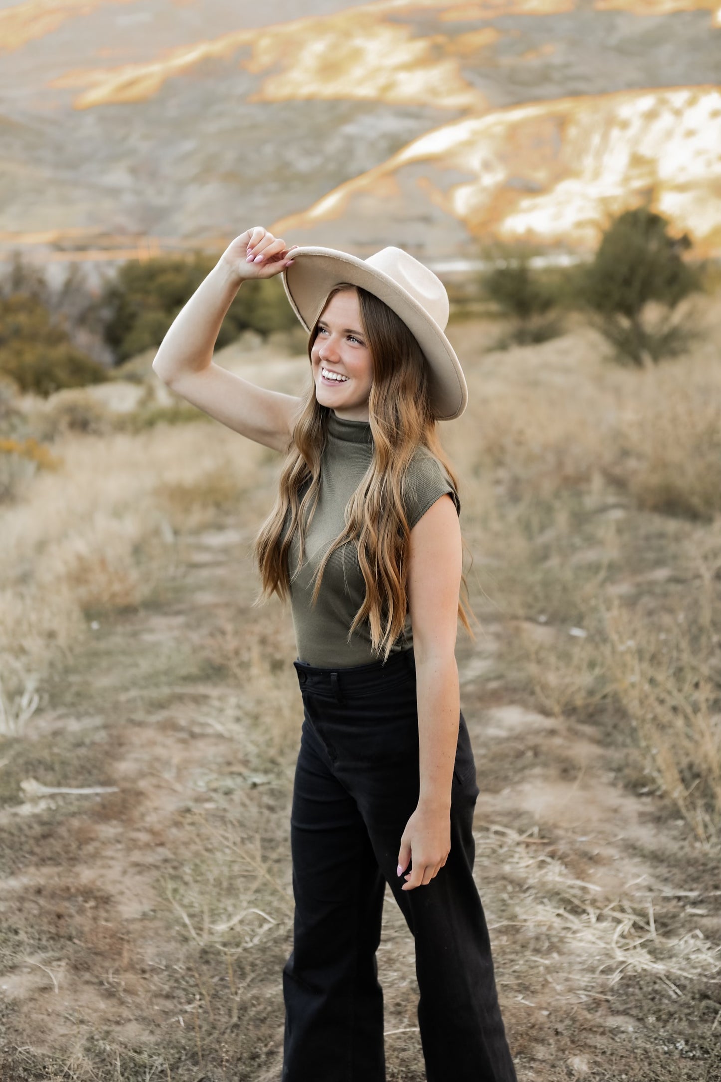 Olivia Top - Olive