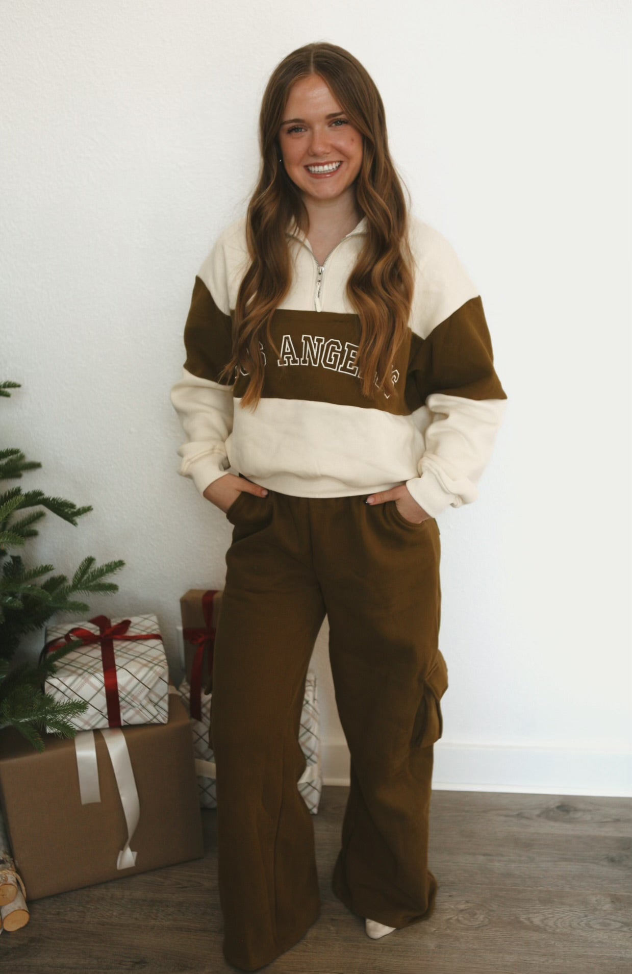 Los Angeles Sweatshirt - Olive