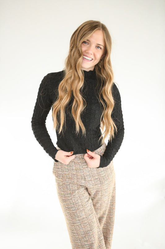 Kelli Textured Mock Neck - Black