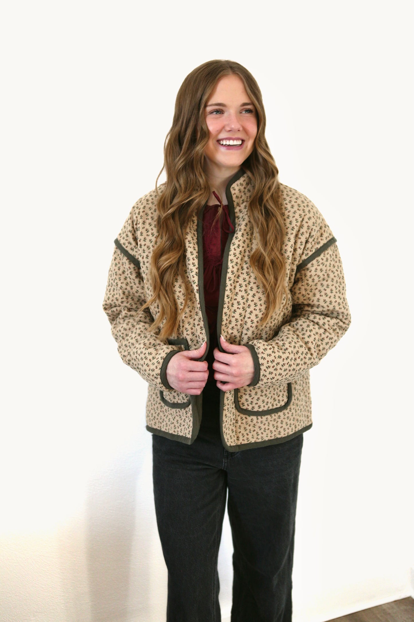 Aspen Floral Jacket - Sand